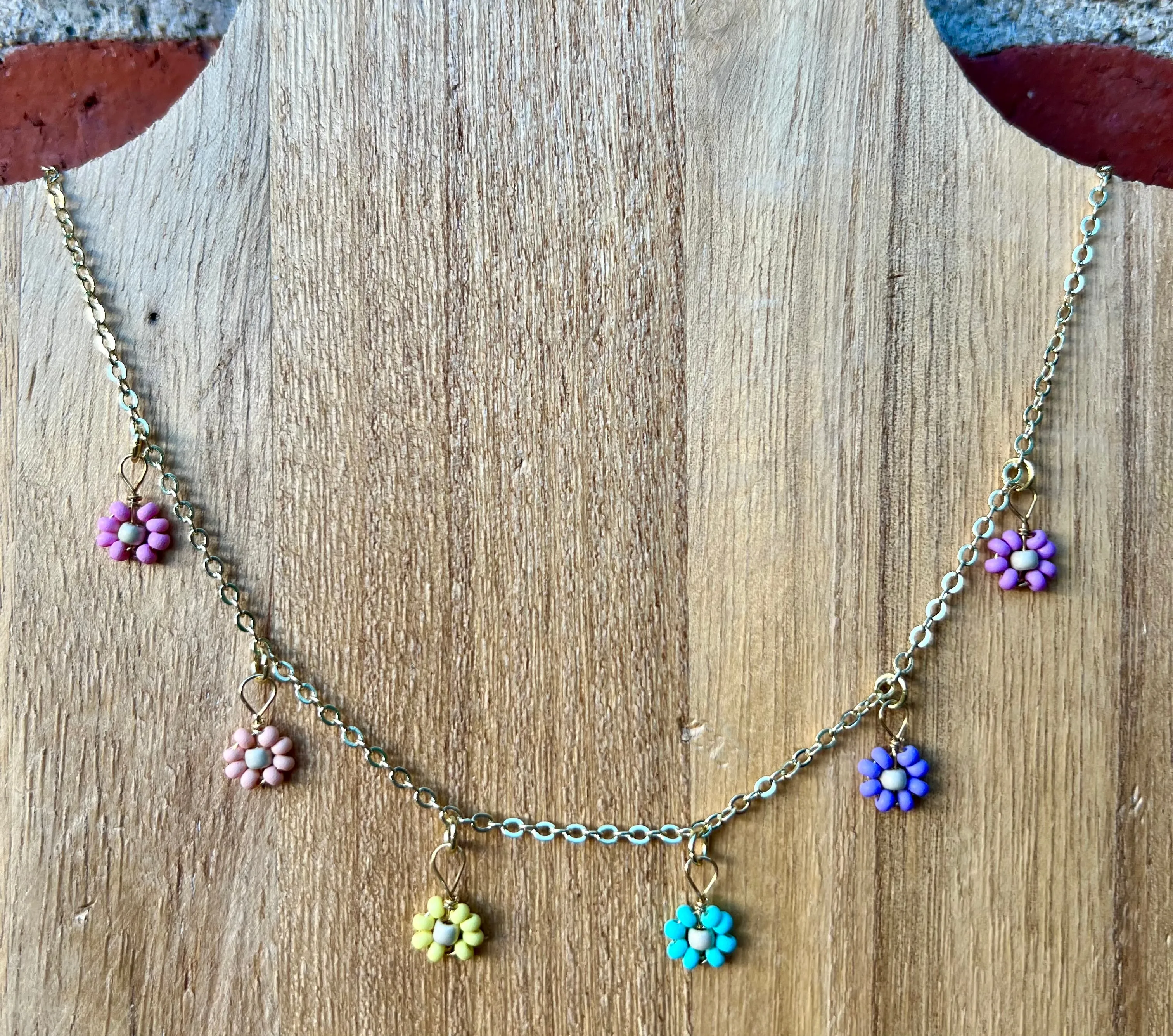 Beaded Daisy Necklace