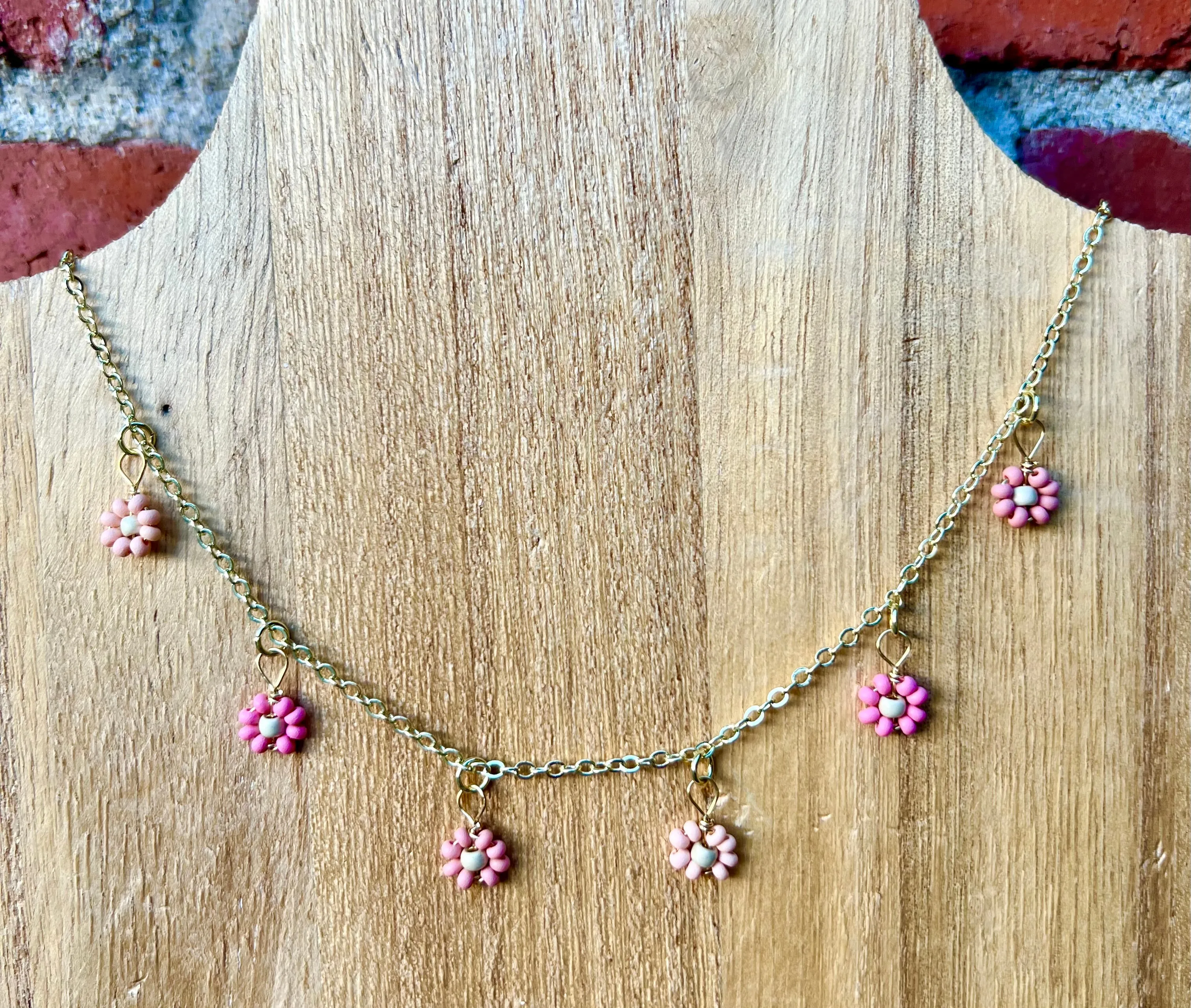 Beaded Daisy Necklace