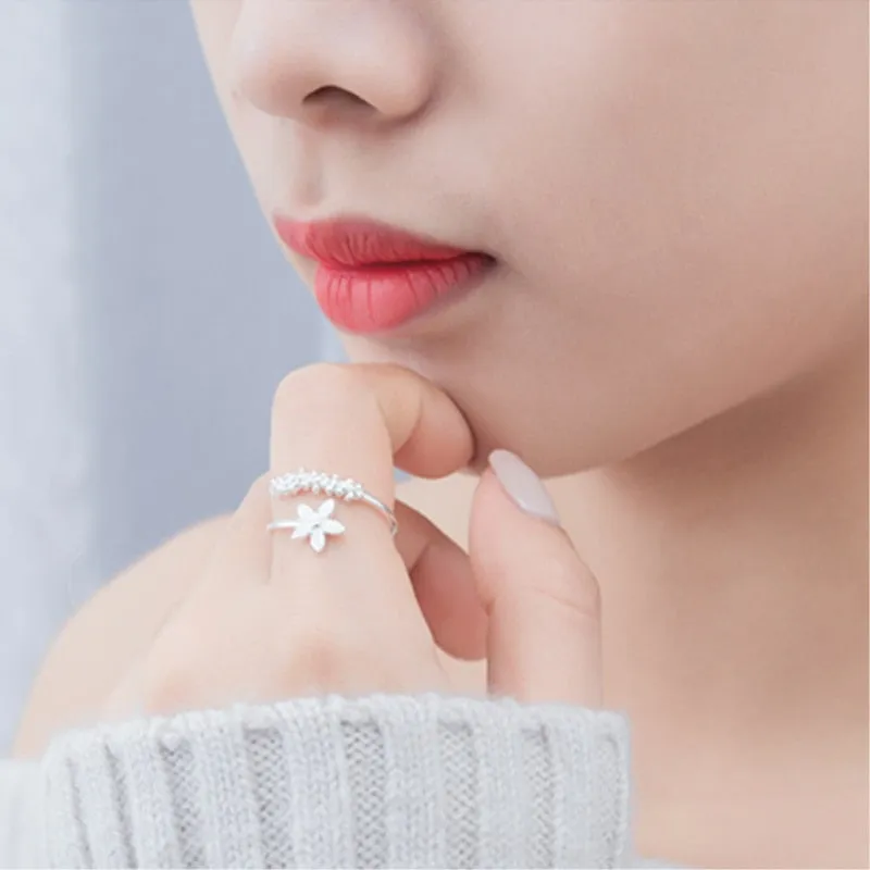 Fresh Flower Silver Color Temperament Personality Literary Fashion Gift Korea Female Resizable Opening Rings SRI172