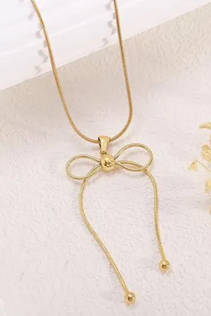 Gold Bow Pendant Necklace