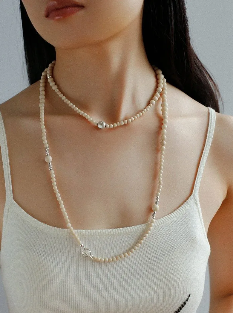 Gradient White Fossil and Silver Bead Long Beaded OT Clasp Necklace