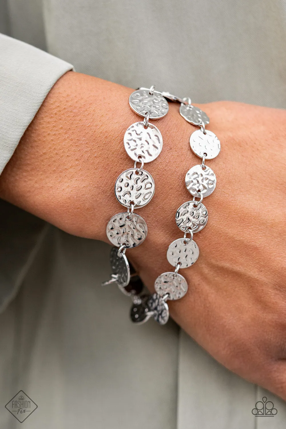 Paparazzi Bracelet Fashion Fix Feb 2021 ~ Rooted To The SPOTLIGHT - Silver