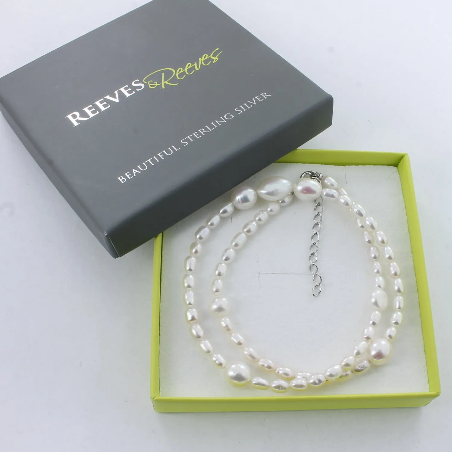 Pretty Pearl Necklace