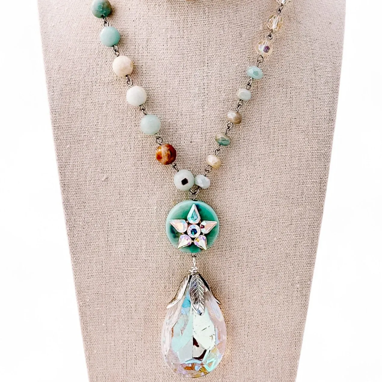 Star of the Show Beaded Bauble Necklace