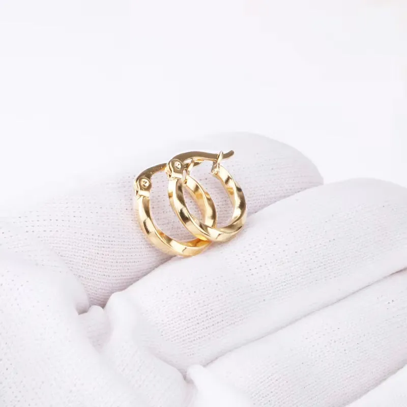 Stylish 15mm Gold Stainless Steel Small Hoop Earrings for Women - Fashionable Wholesale Jewelry!