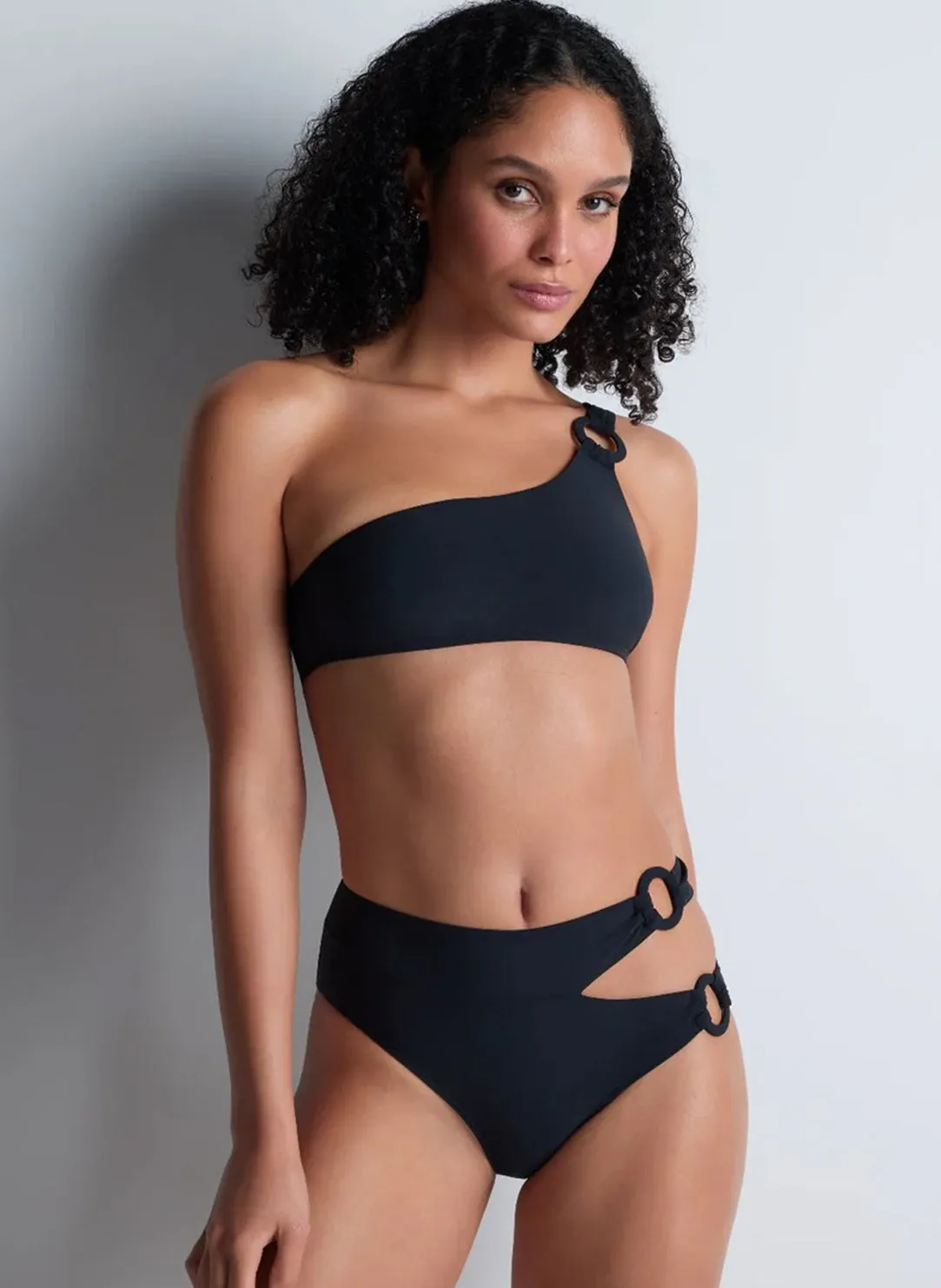 Summer Essence Black Swim Highwaisted Brief