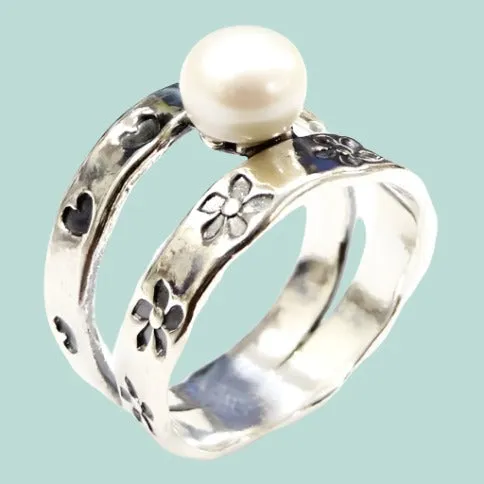 Vintage Inspired Sterling Silver Pearl Ring